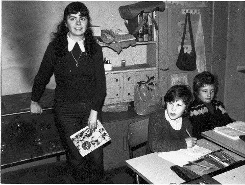 catechismo e doposcuola con i ragazzi di Bagneri (1984)