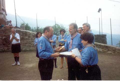 i Capi Scout d'Italia consegnato il riconoscimento a Mario Simone