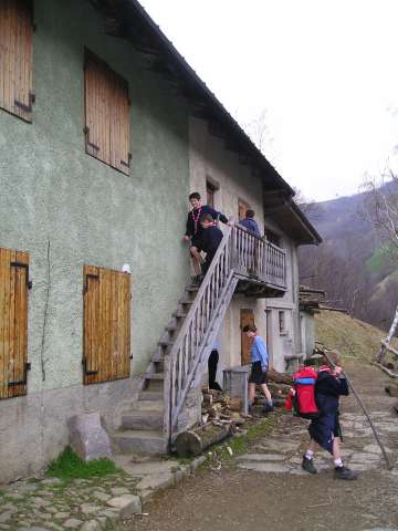 esterno della cascina Foriaschetta